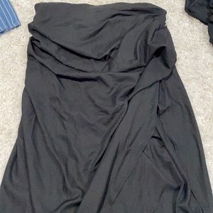 Blaxk ruched side midi skirt